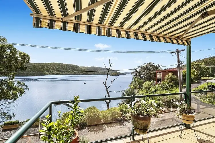 Second view of Homely house listing, 10 Milloo Parade, Mooney Mooney NSW 2083