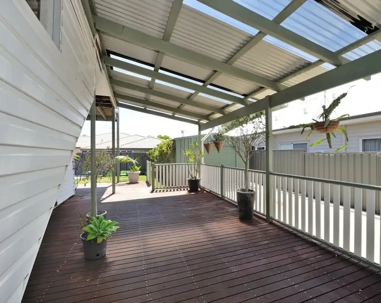 58 Lake Street, Rockingham WA 6168