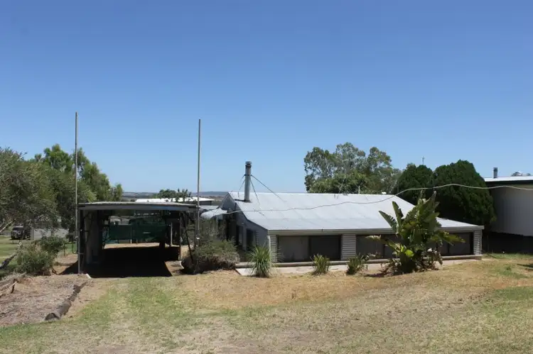 66 Wallace Street, Bell QLD 4408