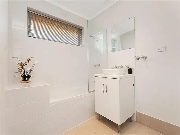 Sixth view of Homely unit listing, 6/5 Ascot Street, Preston VIC 3072