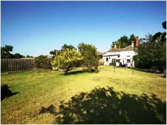 22 Kangerong Road, Box Hill VIC 3128