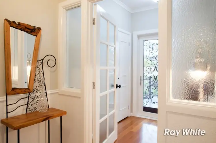 Third view of Homely house listing, 5 Heatherwood Grove, Langwarrin VIC 3910