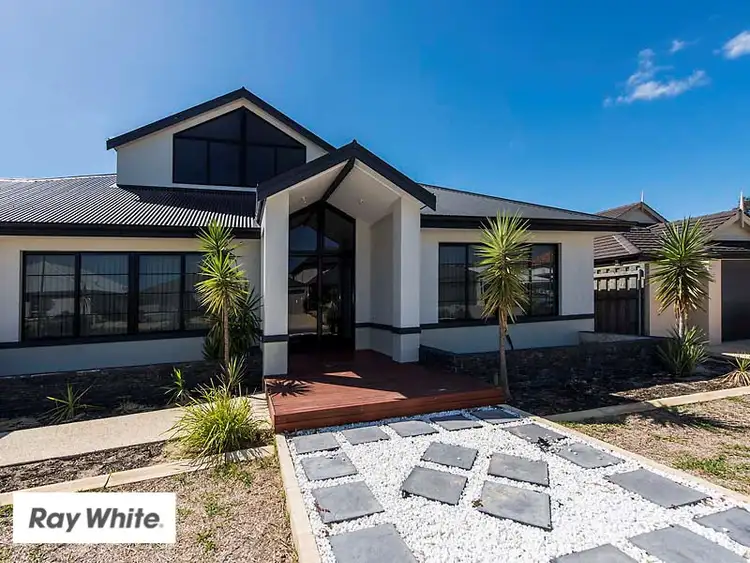 Second view of Homely house listing, 31 Longview Way, The Vines WA 6069