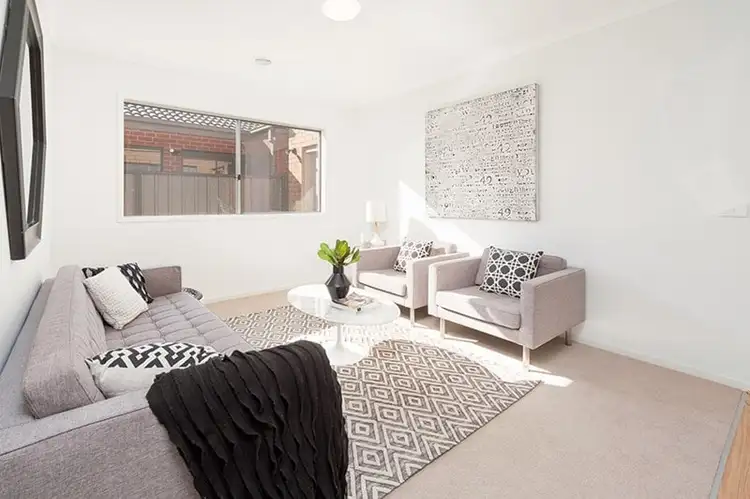 Sixth view of Homely house listing, 42 Scoria Circuit, Craigieburn VIC 3064