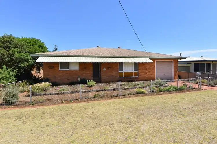 15 Teesdale Avenue, Newtown QLD 4350