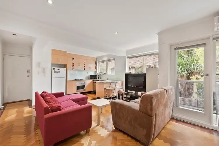 Fourth view of Homely apartment listing, 10/21 Royal Avenue, Glen Huntly VIC 3163