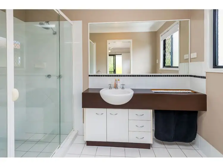 Sixth view of Homely townhouse listing, 5/7 Nev Close, Wishart QLD 4122