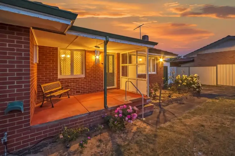 121 Calista Avenue, Calista WA 6167