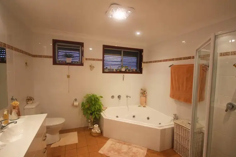 Seventh view of Homely house listing, 23 Kanangra Crescent, Ruse NSW 2560