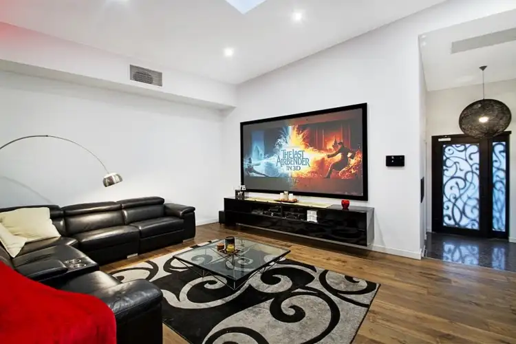 Third view of Homely house listing, 4/95-97 White Street, Mordialloc VIC 3195