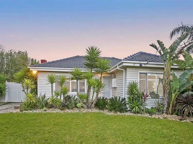 47 Warren Road, Parkdale VIC 3195