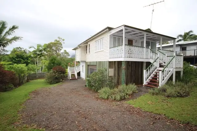 9 Sahara Road, Glass House Mountains QLD 4518