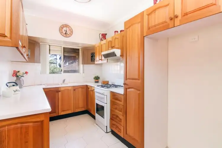 Fifth view of Homely villa listing, 3/6 Resthaven Road, South Hurstville NSW 2221
