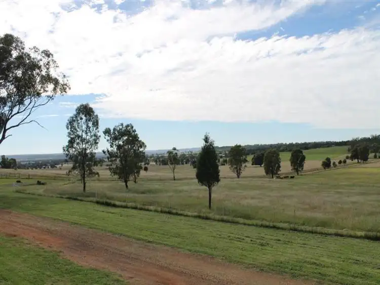 Main view of Homely house listing, 17R Jaymark Road, Dubbo NSW 2830
