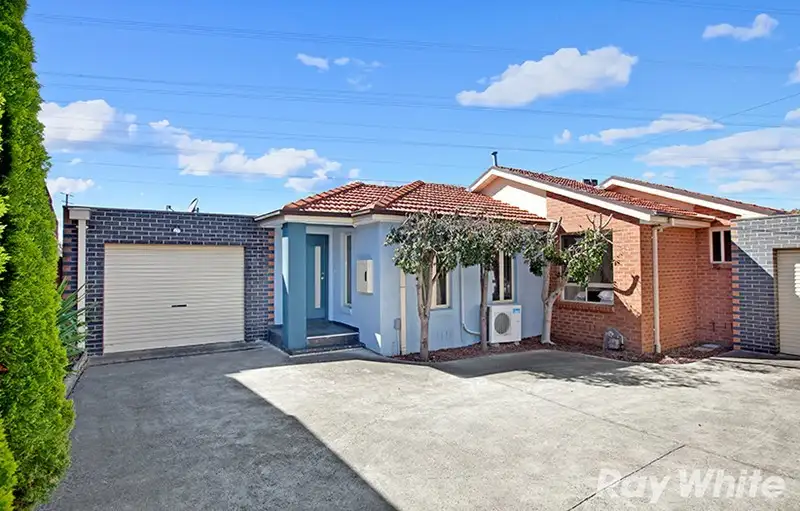 Main view of Homely house listing, 2/37 Lynne Street, Lalor VIC 3075