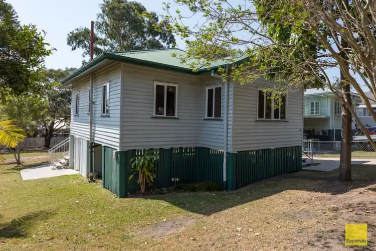 42 Mar Street, Holland Park QLD 4121