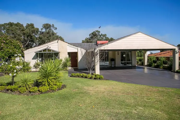 10 Margaret Terrace, Walliston WA 6076
