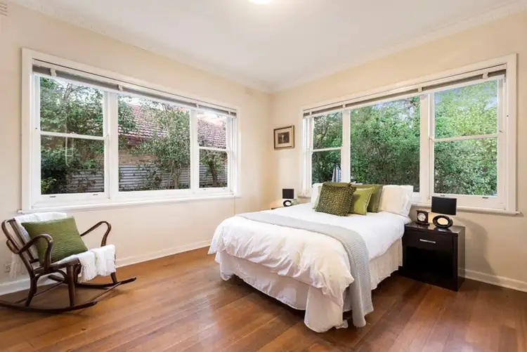 Fifth view of Homely house listing, 7 Holland Court, Oakleigh VIC 3166