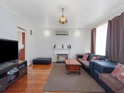 Sixth view of Homely house listing, 5 Miranda Road, Reservoir VIC 3073