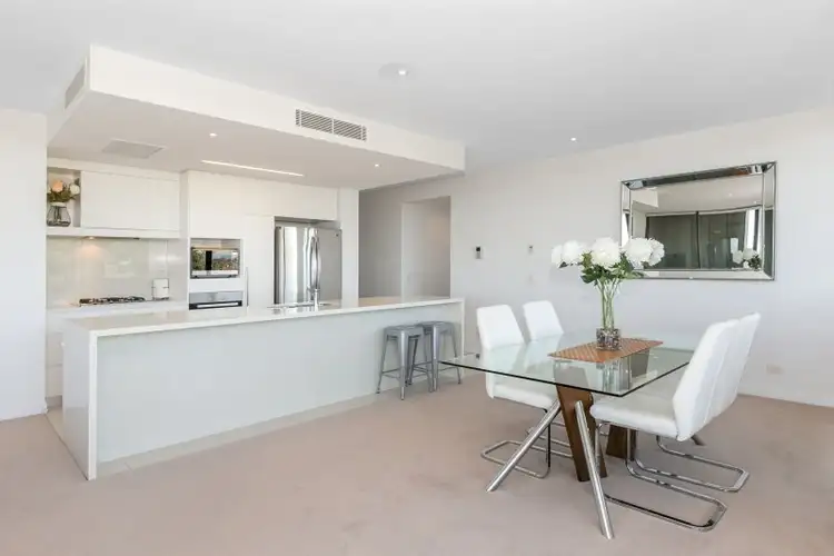 2301/1 Marina Promenade, Paradise Point QLD 4216