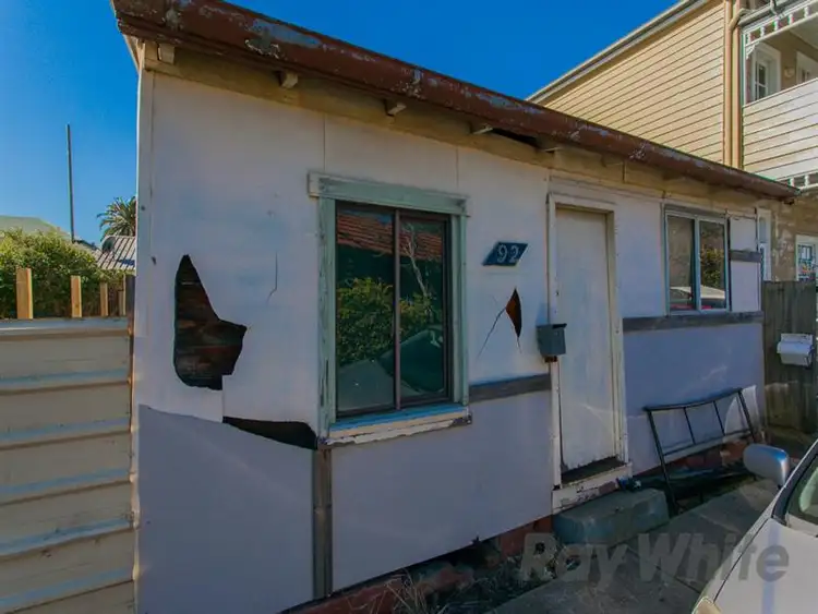 92 Rodgers Street, Carrington NSW 2294
