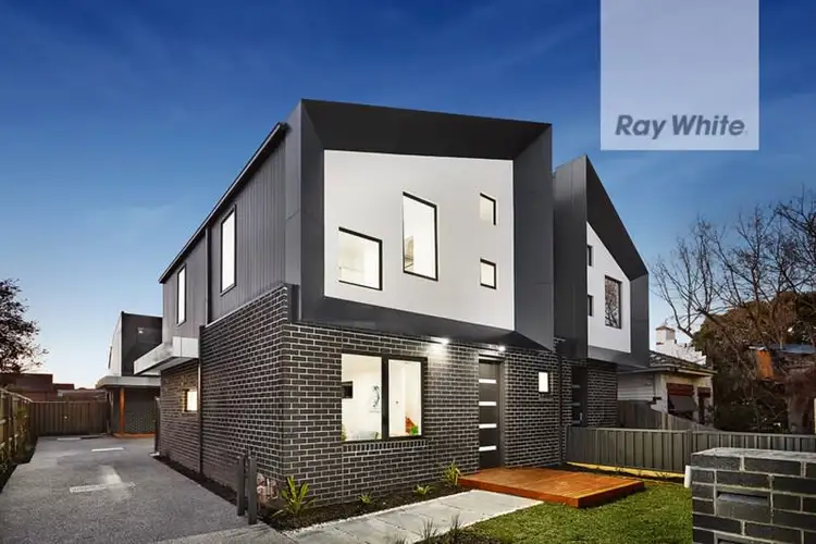 2/25 Wilmoth Street, Thornbury VIC 3071