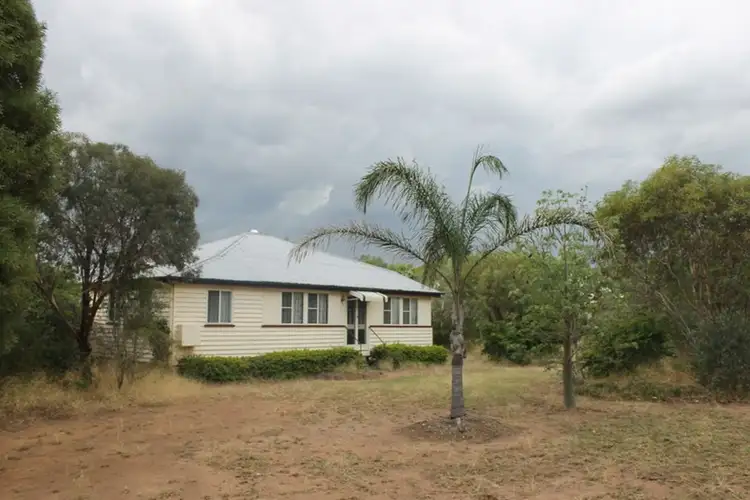 138 Springfield Drive, Dalby QLD 4405