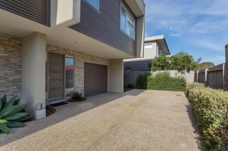 Second view of Homely townhouse listing, 4/11 Weir Street, Rye VIC 3941