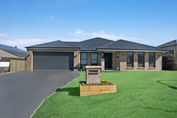 5 Shoveler Street, Aberglasslyn NSW 2320