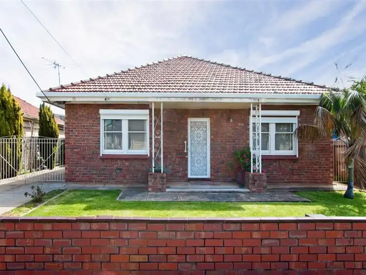 11 Branwhite Street, Findon SA 5023