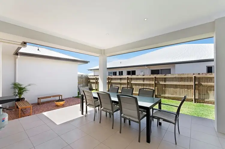 Second view of Homely house listing, 31 Marblewood Circuit, Mount Low QLD 4818