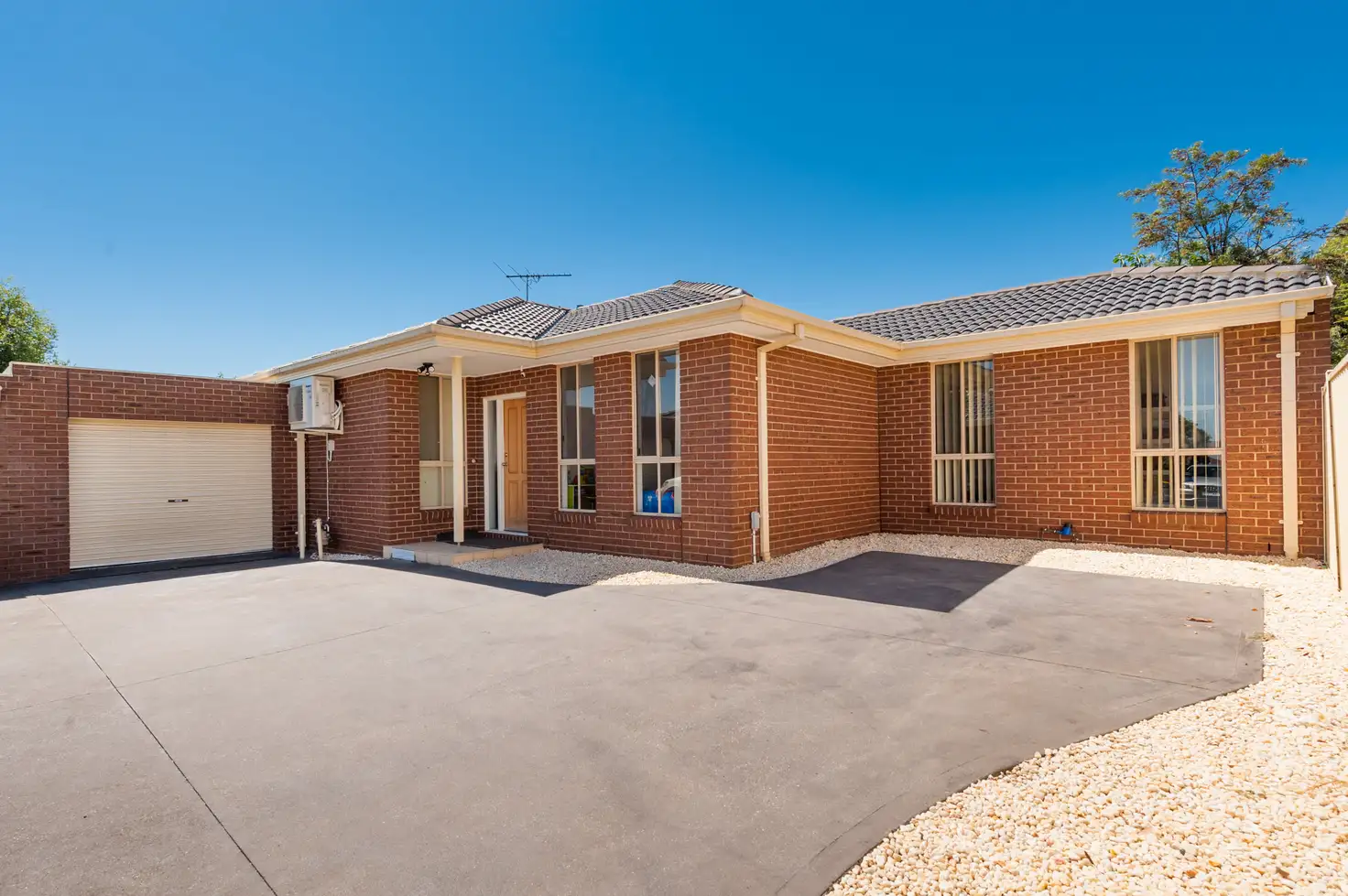 Main view of Homely house listing, 2/12 Eureka Court, Kings Park VIC 3021