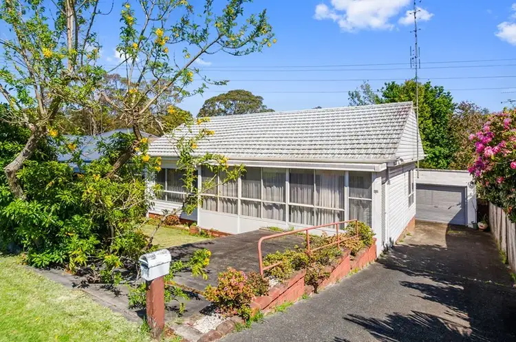 10 Amaral Avenue, Dapto NSW 2530