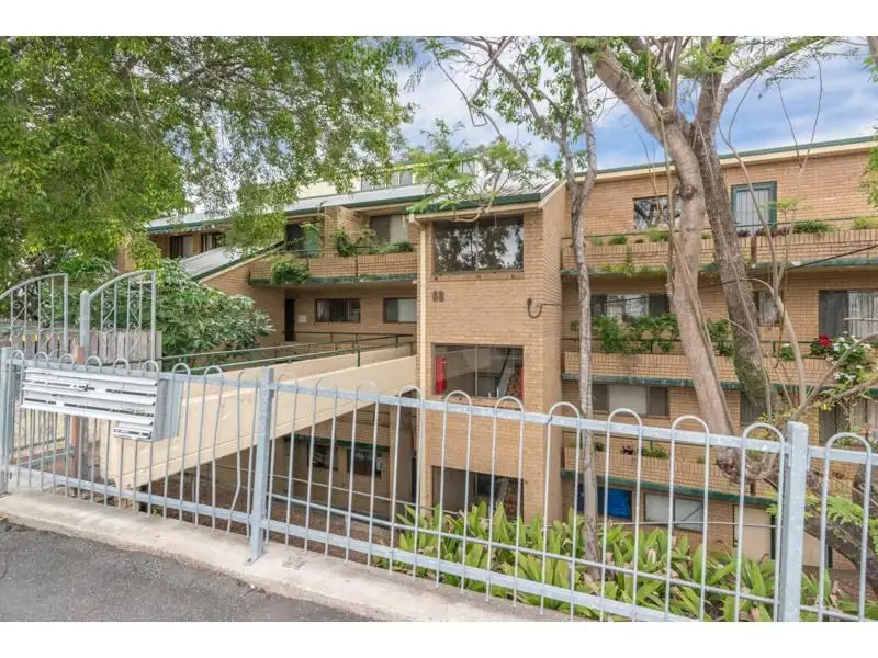 Main view of Homely unit listing, 1/68 Latrobe Terrace, Paddington QLD 4064