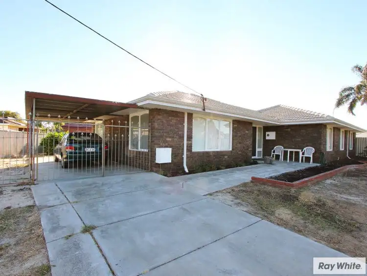 Fifth view of Homely house listing, 11 Lind Court, Langford WA 6147