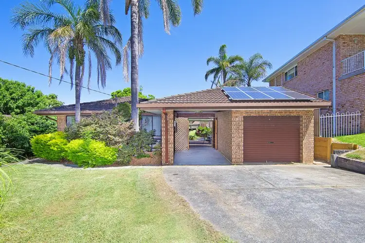 Main view of Homely house listing, 6 Mossman Avenue, Bateau Bay NSW 2261
