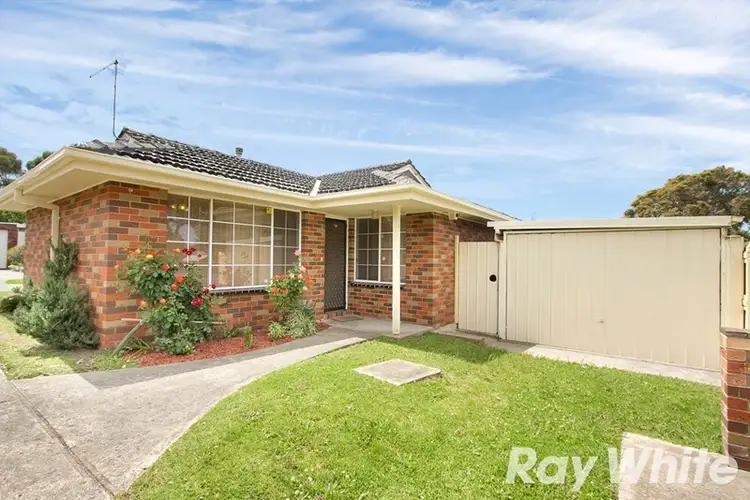 Main view of Homely unit listing, 4/11-13 Dearing Avenue, Cranbourne VIC 3977