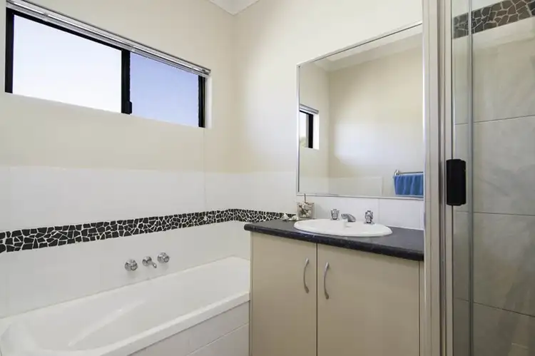 Fifth view of Homely house listing, 2 Herbert Close, Wonga QLD 4873
