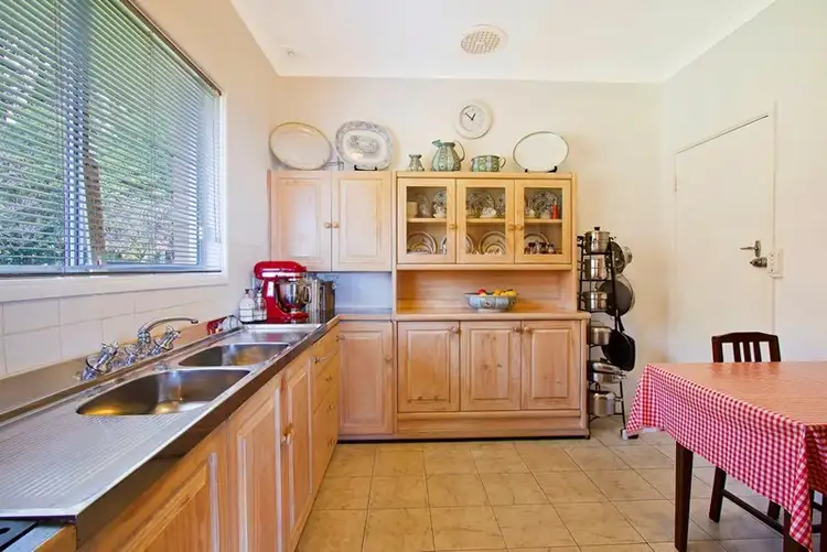 Fifth view of Homely house listing, 1394 Bells Line of Road, Kurrajong Heights NSW 2758