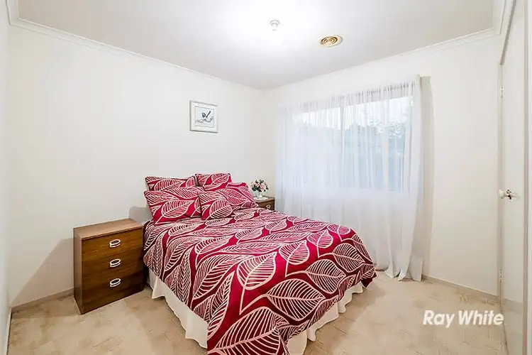 Seventh view of Homely house listing, 4 Reginald Court, Cranbourne West VIC 3977