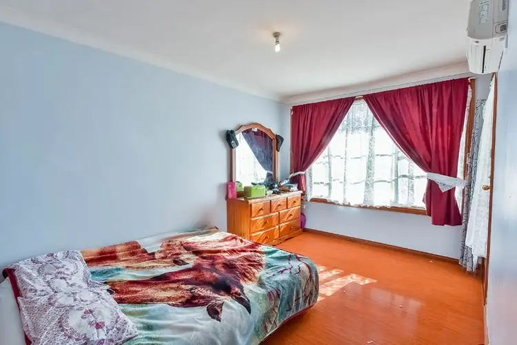 Seventh view of Homely other listing, 11 Susan Place, Minto NSW 2566