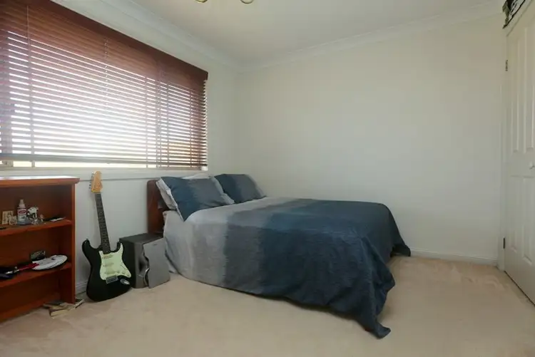 Sixth view of Homely house listing, 2 Glengyle Court, Wattle Grove NSW 2173