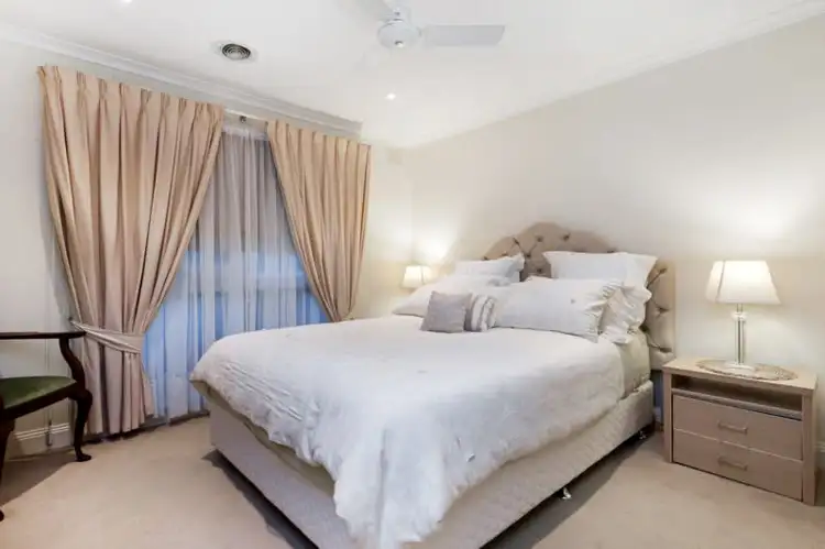 Sixth view of Homely house listing, 1 Bindi Close, Frankston VIC 3199