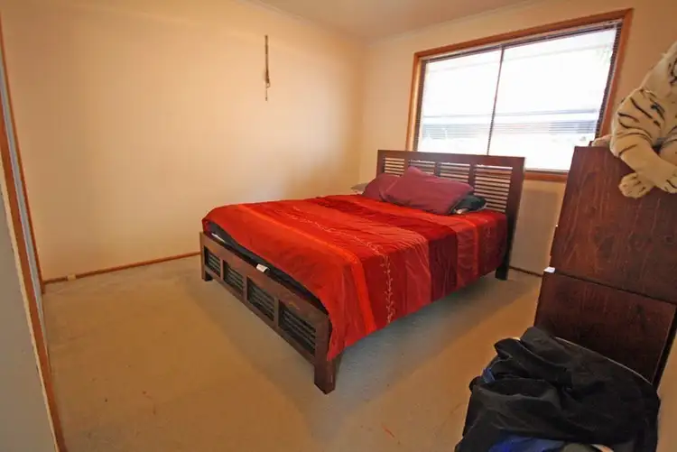 Sixth view of Homely house listing, 15 Emex Place, Macquarie Fields NSW 2564
