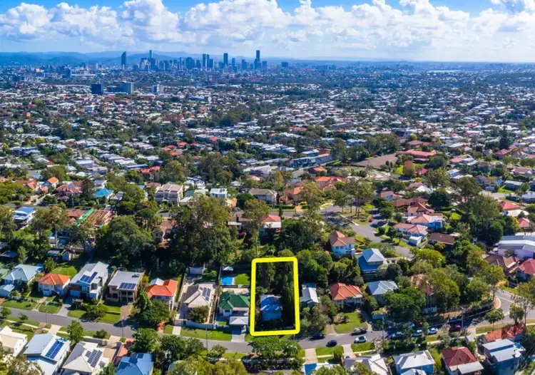 23 Canopus Street, Coorparoo QLD 4151