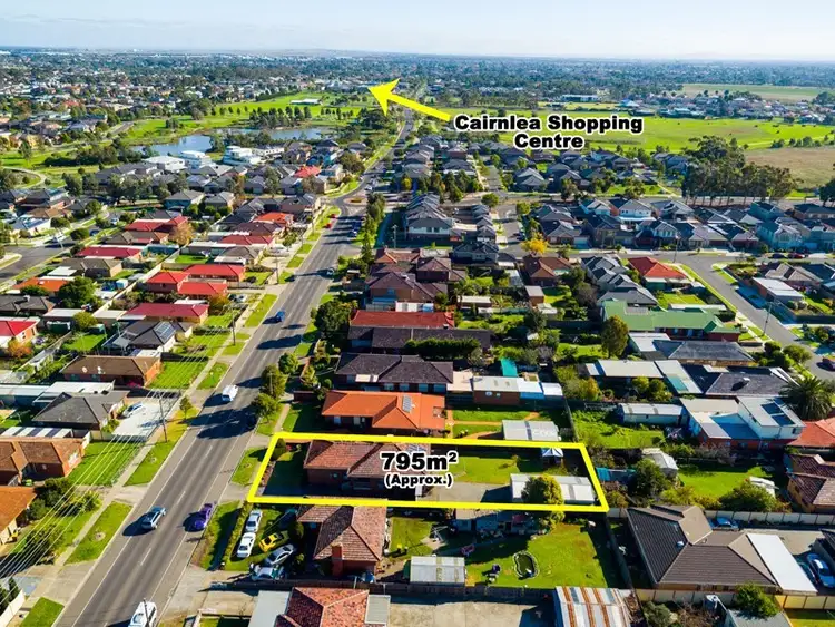 Second view of Homely house listing, 300 Furlong Road, St Albans VIC 3021