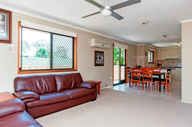 6 Brolga Court, Bundamba QLD 4304