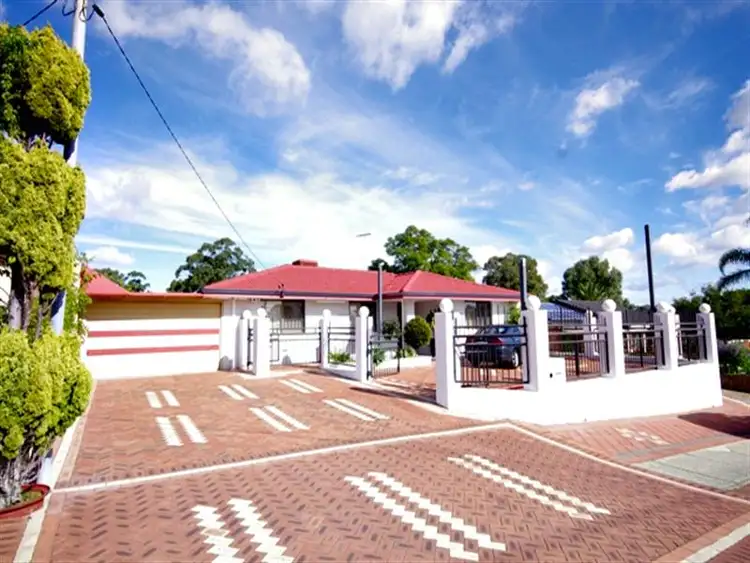 47 Hudson Avenue, Girrawheen WA 6064