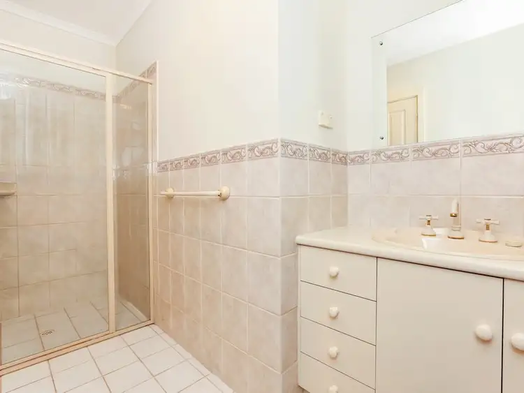 Seventh view of Homely house listing, 10 Fairway Court, Murray Bridge SA 5253