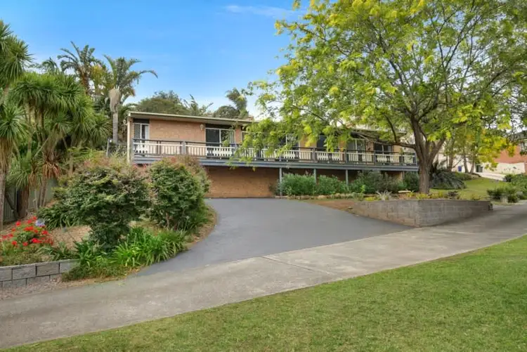 108 Booreea Boulevard, Cordeaux Heights NSW 2526